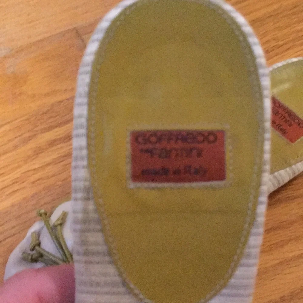 Very cute rare sandal
